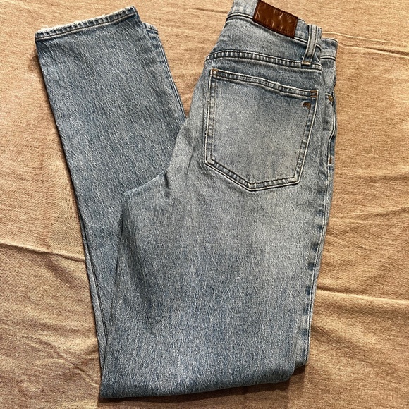 Madewell The Perfect Vintage Full-Length Jean in Colebrooke Wash - Picture 14 of 14